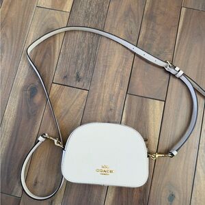 Coach Mini Serena